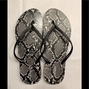 Old Navy snakeskin flip flops